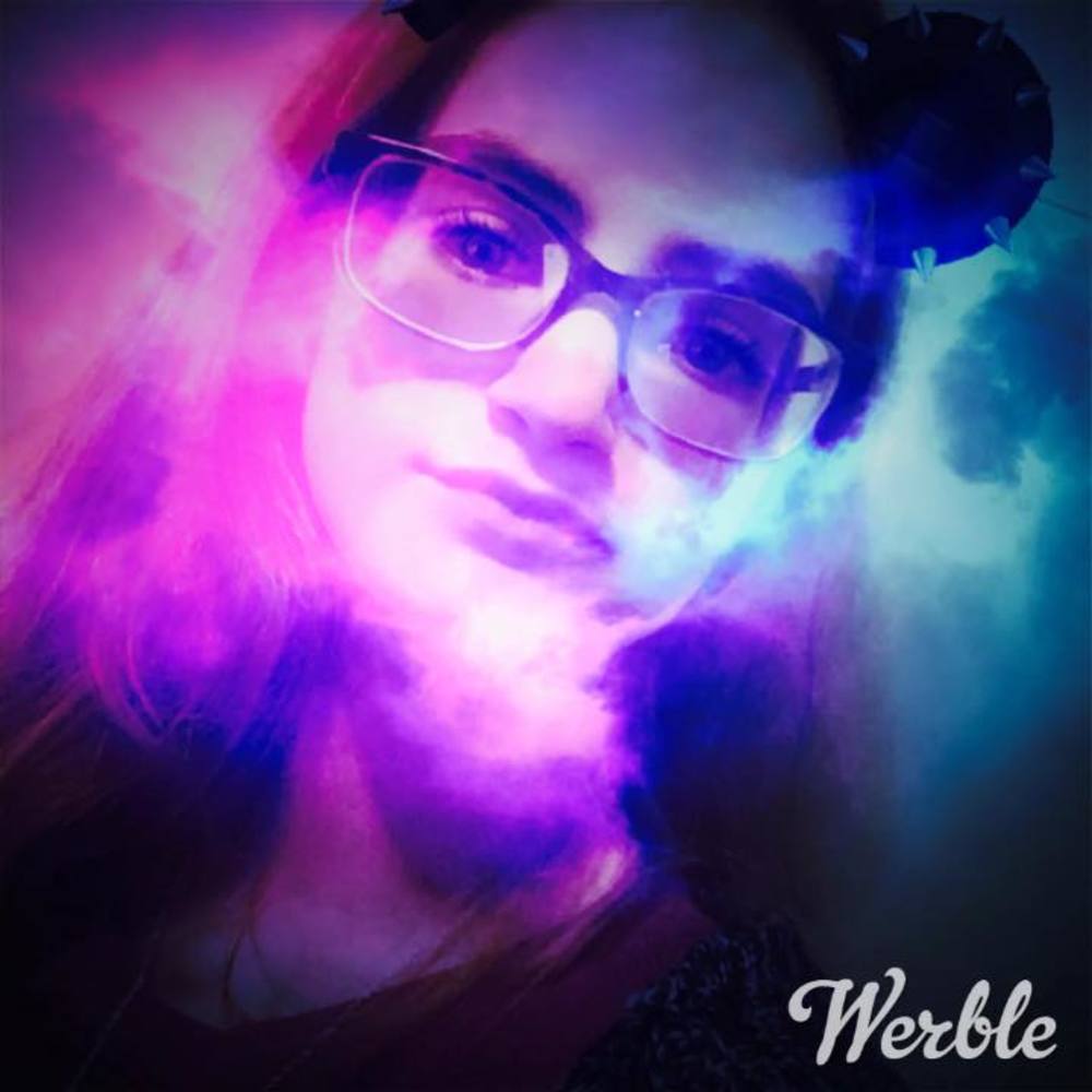 Meet your Posher, Steph